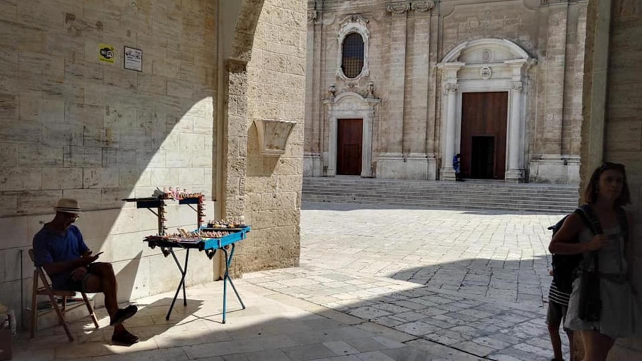 Gallery Art - Sea View Monopoli Exterior photo