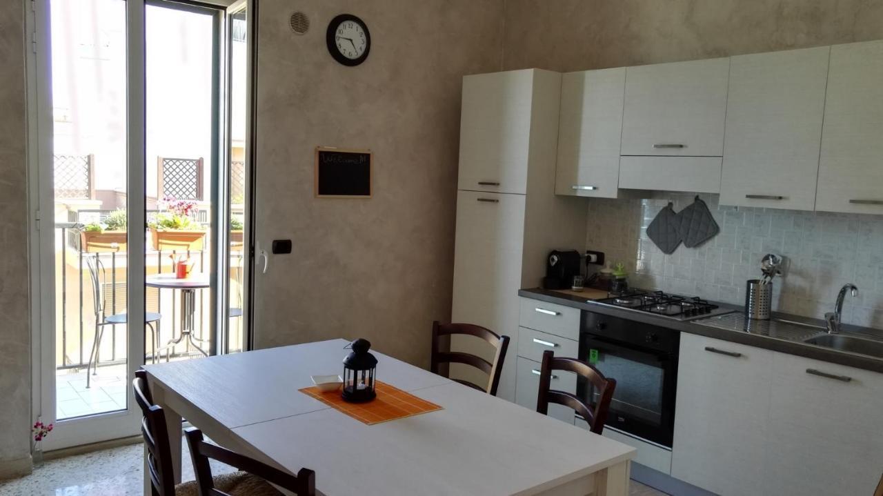 Gallery Art - Sea View Monopoli Exterior photo